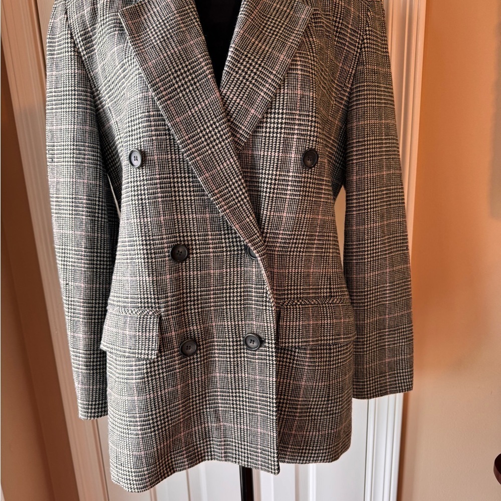 Classic Pendleton Gray and pink Plaid women’s double breasted 100% wool Blazer